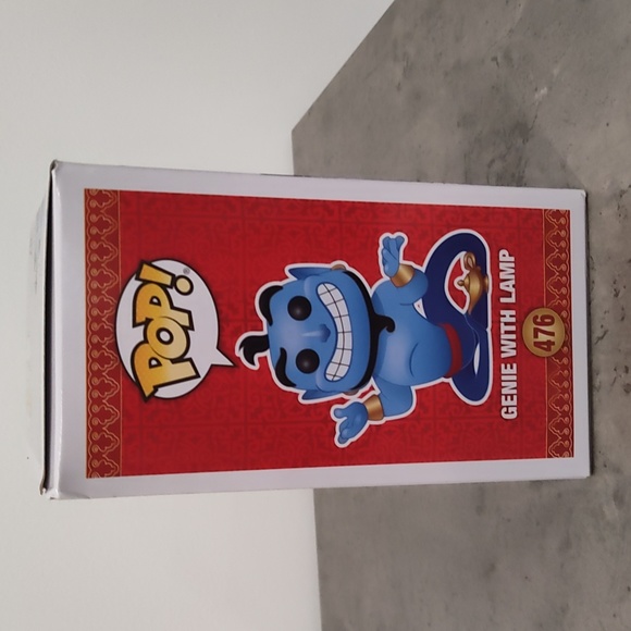๐ Exclusive Diamond collection Aladdin Genie with golden lamp Funko Pop! - Picture 4 of 7